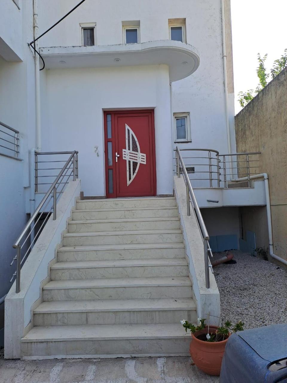 Dimitra's * Ladochori